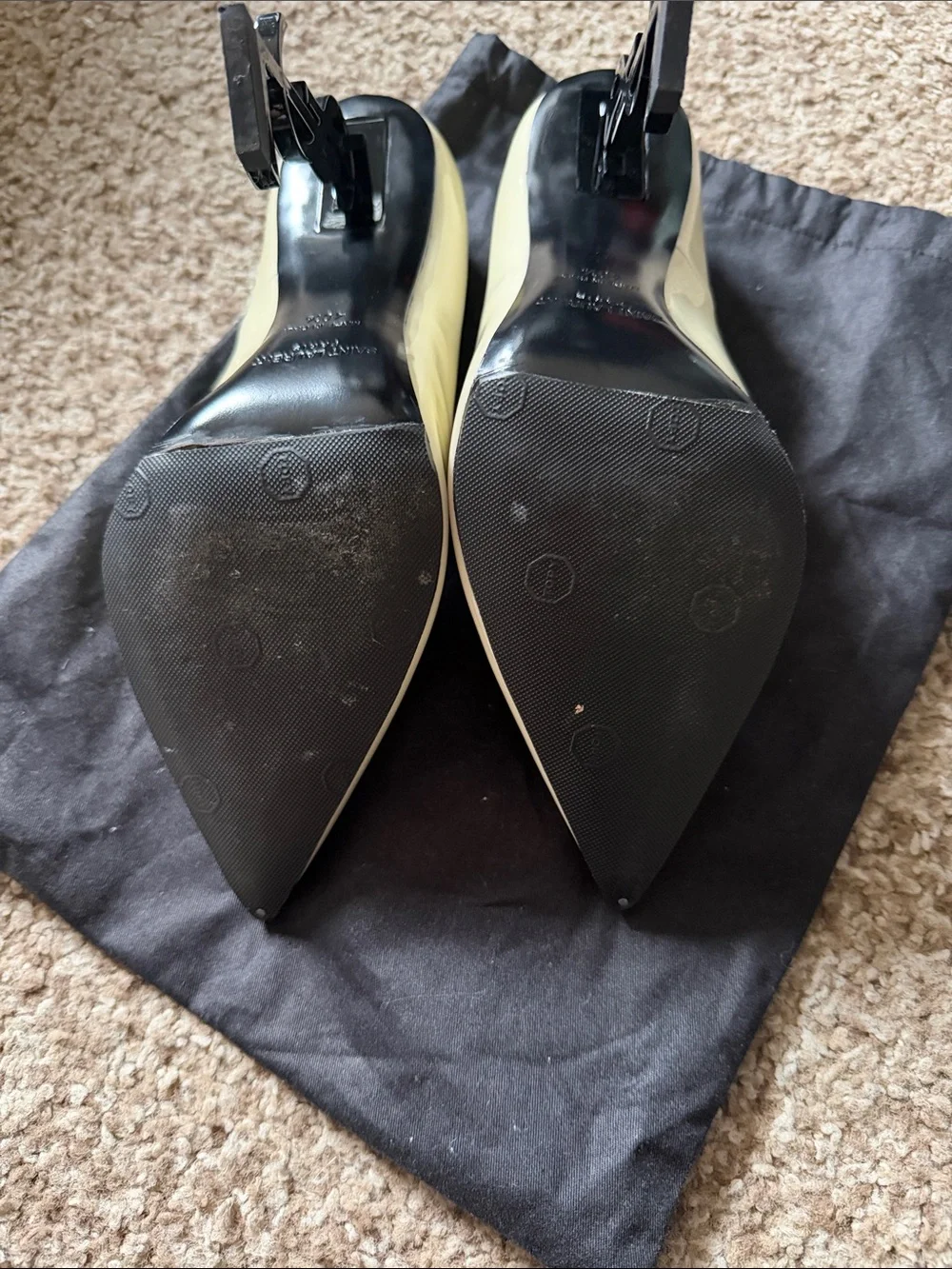 Saint Laurent Cream Patent Leather Pointed-Toe Stiletto Pumps - Picture 2 of 3